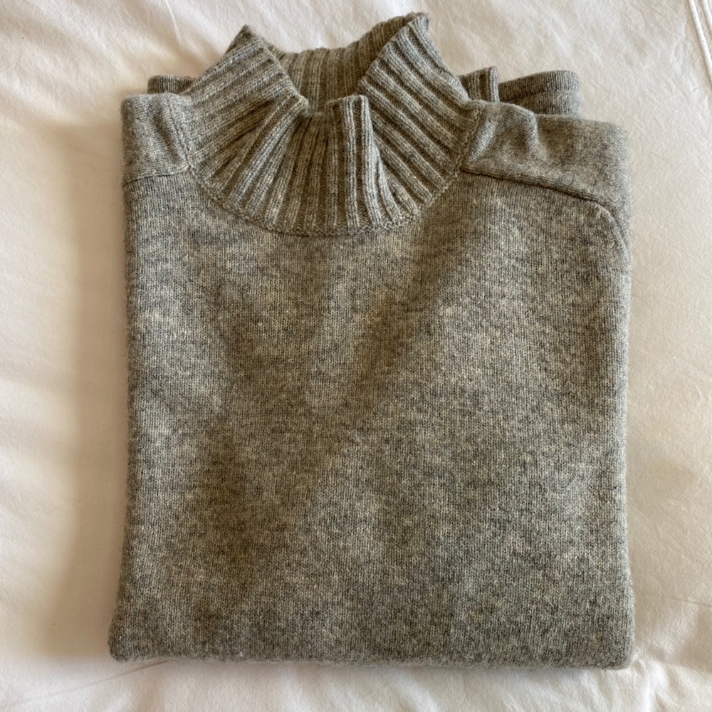 Lambswool J crew men’s sweater
